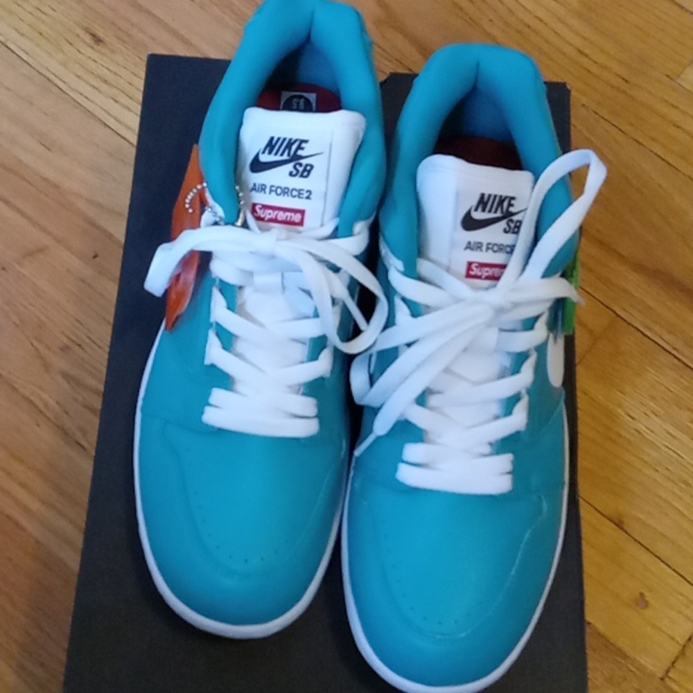 Nike sb Air force 2 supreme